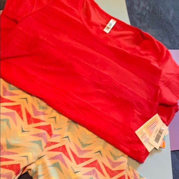 Complete Lularoe outfit - Picture 2 of 3